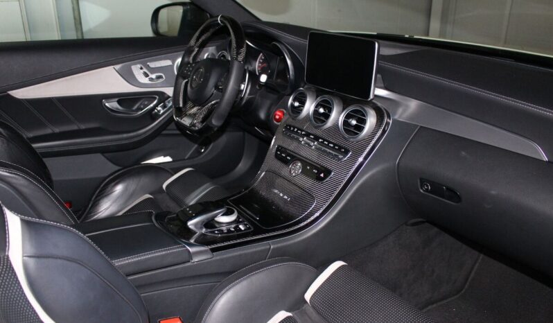 Mercedes C63 S AMG full
