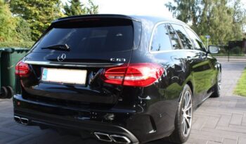 Mercedes C63 AMG full