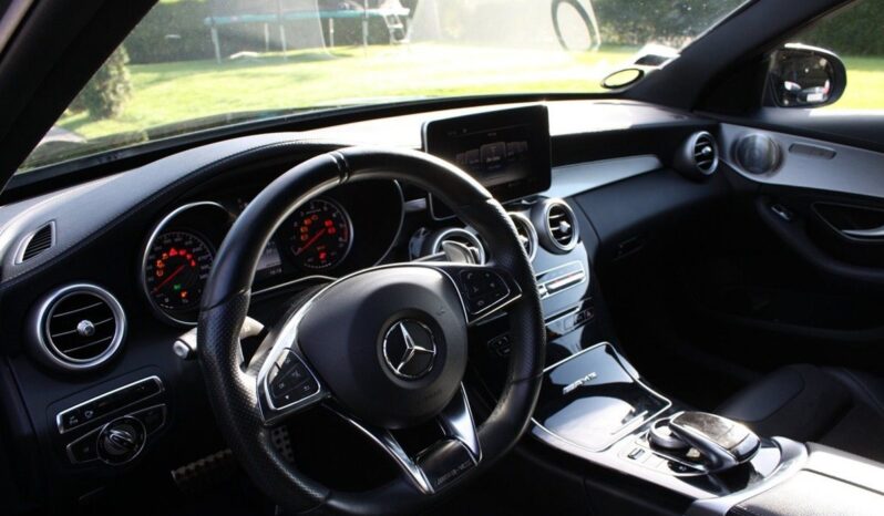 Mercedes C63 AMG full