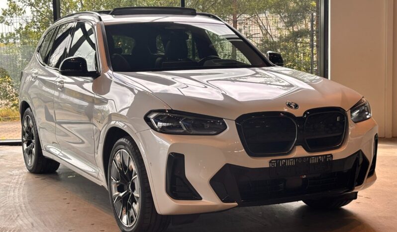 BMW IX3 Charged Plus M-Sport