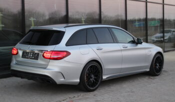 Mercedes C63 S AMG full