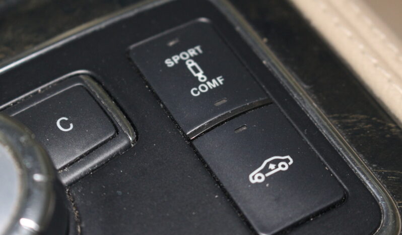 Mercedes-Benz CLS 500 full