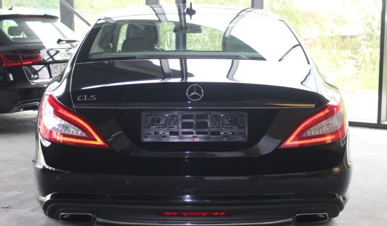 Mercedes-Benz CLS 500 full