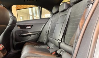 Mercedes C300 e AMG Line full