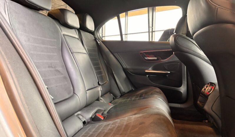 Mercedes C300 e AMG Line full