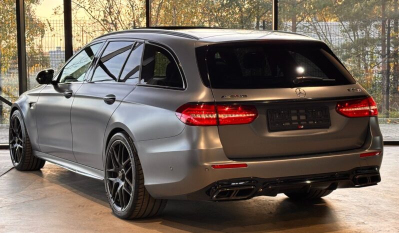 Mercedes E63 S AMG Edition 1 full