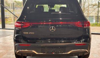 Mercedes EQB250 AMG-Line full