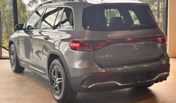 Mercedes EQB250 AMG-Line full