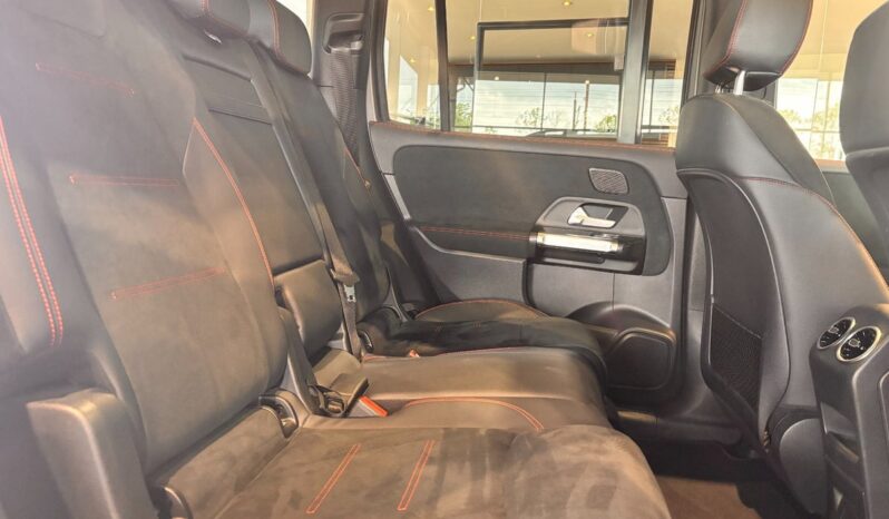 Mercedes EQB300 AMG Line 4matic 7prs full