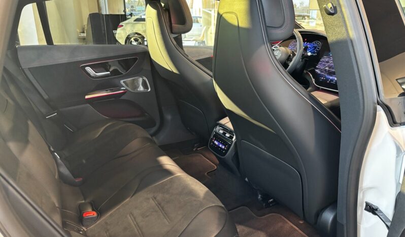 Mercedes-Benz EQE350 AMG-Line full