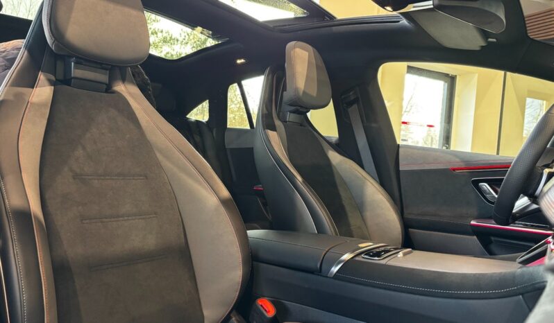 Mercedes-Benz EQE350 AMG-Line full