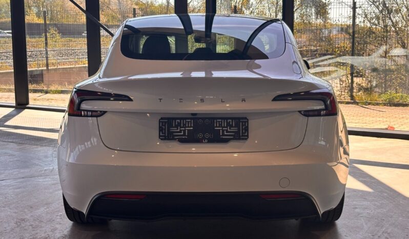 Tesla Model 3 RWD full