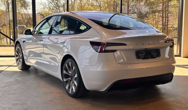 Tesla Model 3 RWD full
