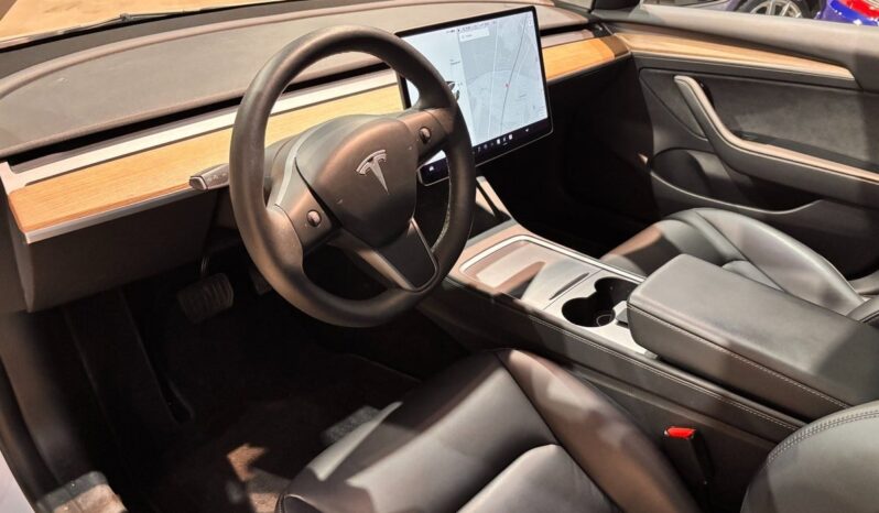 Tesla Model 3 SR+ full