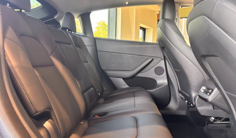Tesla Model Y Long Range AWD full