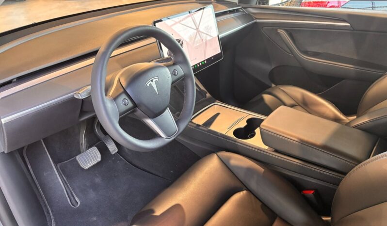 Tesla Model Y Long Range AWD full
