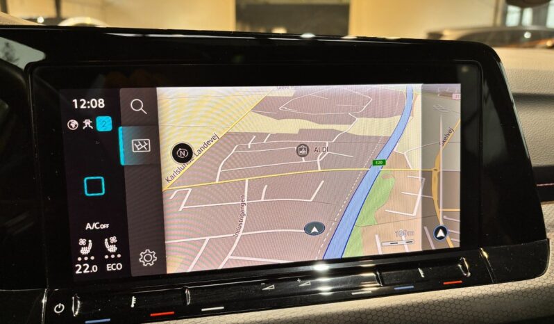 VW Golf VIII 1,4 GTE DSG full