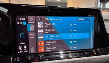 VW Golf VIII 1,4 GTE DSG full