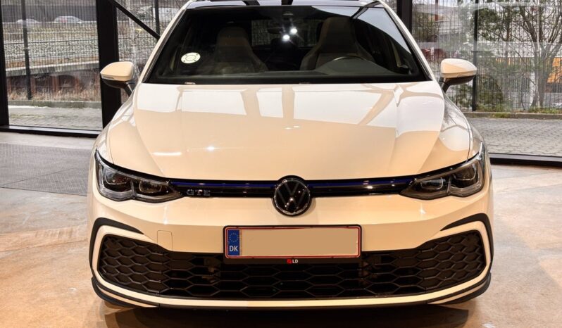 VW Golf VIII 1,4 GTE DSG full