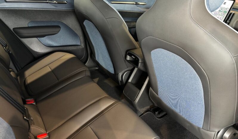 Volvo EX30 Extended Range Plus full
