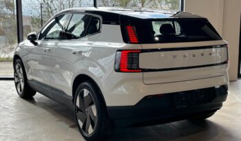Volvo EX30 Extended Range Plus full
