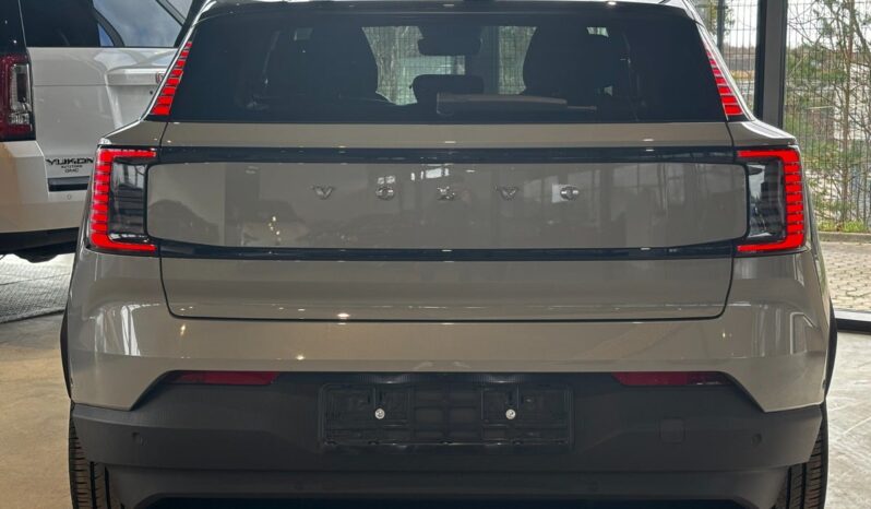 Volvo EX30 Extened Range Ultra full