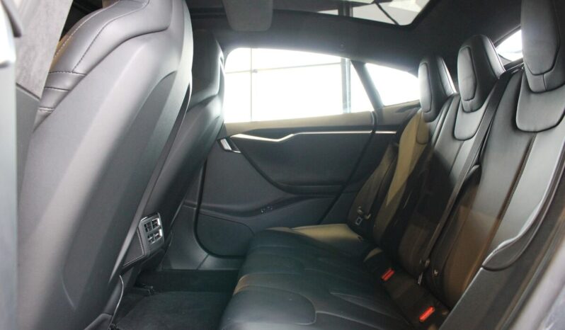 Tesla Model S 90D full
