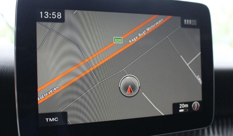 Mercedes-Benz A45 AMG full