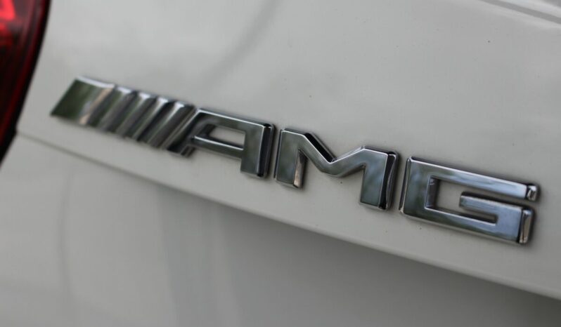 Mercedes-Benz A45 AMG full