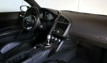 Audi R8 full
