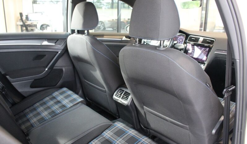 VW GOLF VII GTE full